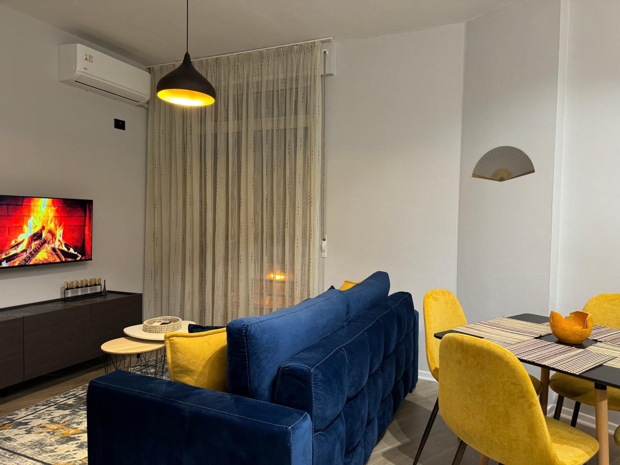 Am Apartment Tirana Esterno foto